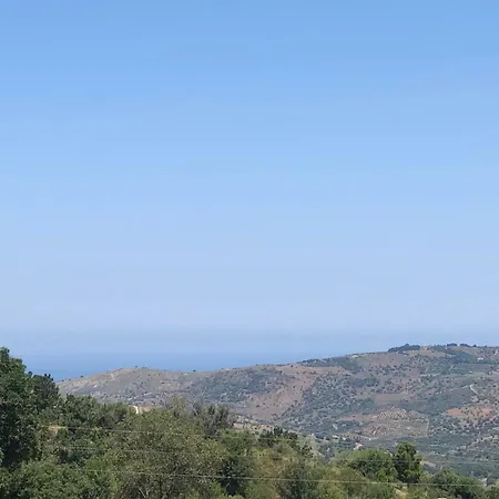 Ilardo Alloggio per agriturismo *